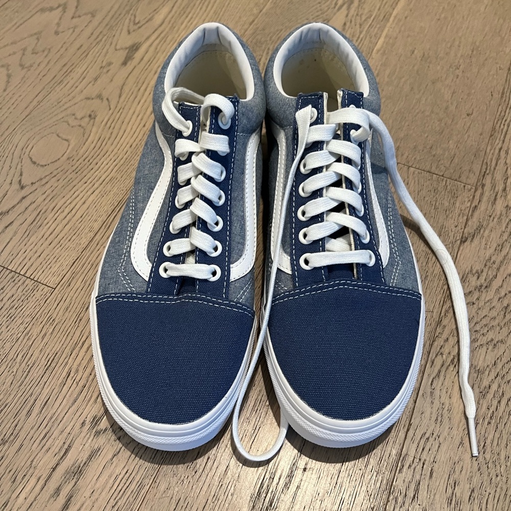 Vans sneakers
